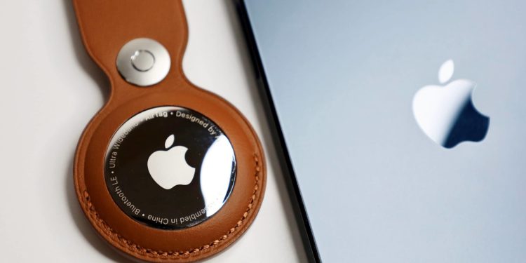 DEA Uses Apple AirTag as a Surveillance Device