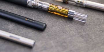 Tennessee Governor Signs Bill to Regulate Delta-8 THC