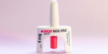 Minnesota Lawmakers Push To Make Narcan Available in Schools