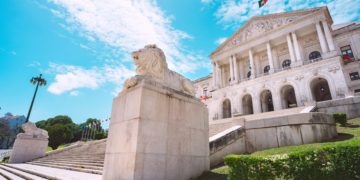 Portuguese Parliament Approves Decriminalization of Synthetic Drugs