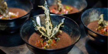 A Free-Floating Power