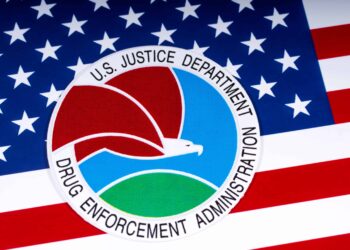 DEA Doubles Down on Decision To Fire Agent Who Tried To Replace Opioids With CBD