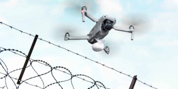 Woman Arrested for Flying Drone with Drugs, Porn into Australian Prison