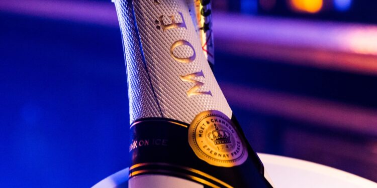 Polish Man Arrested in Germany for Hospitalizations, Death Caused by MDMA-Laced Champagne