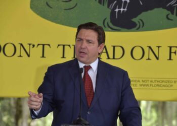 Petition Challenges Ron DeSantis’s ‘Exponential’ MMJ License Fee Hike in Florida