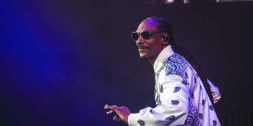 Snoop Dogg Announces He’s Quitting Smoking Pot