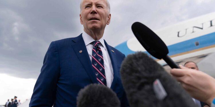 Survey Shows Broad Support for MJ Rescheduling, Boost for Biden if Accomplished