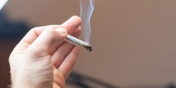 FDA Officials Recommend Reclassifying Pot Under Schedule III, How That Changes Everything