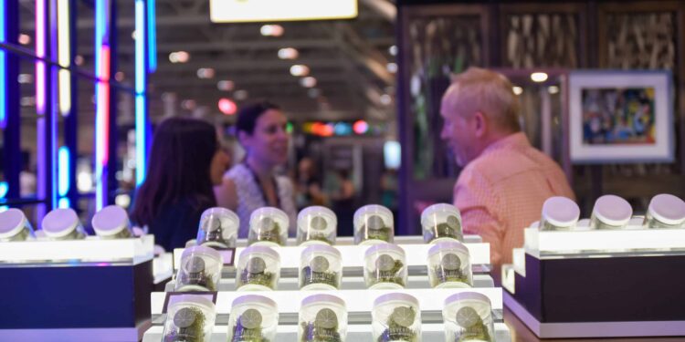 Washington Bill Aims To Tackle Cannabis Store Robbery Spree