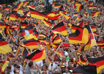 German Lawmakers Vote To Legalize Cannabis