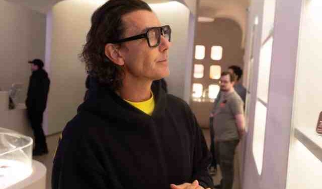 Gavin Rossdale Shows How Celebrity Weed Features Should Be Done